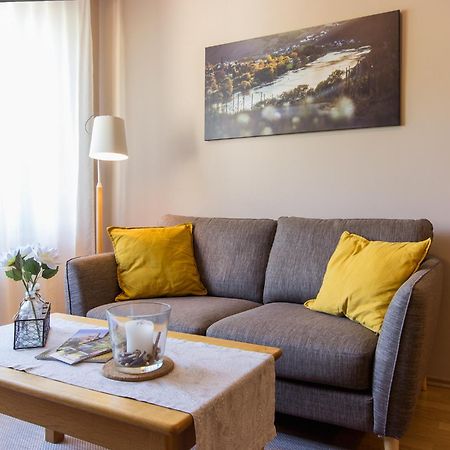 Ferienhaus Schwaab-Scherr, Genau Zwischen Bernkastel-Kues Und Traben-Trarbach, Mit Kostenlosem Oepnv-Ticket Fuer Bus Und Bahn, Parkplaetzen Und Fahrradgarage Erden ภายนอก รูปภาพ