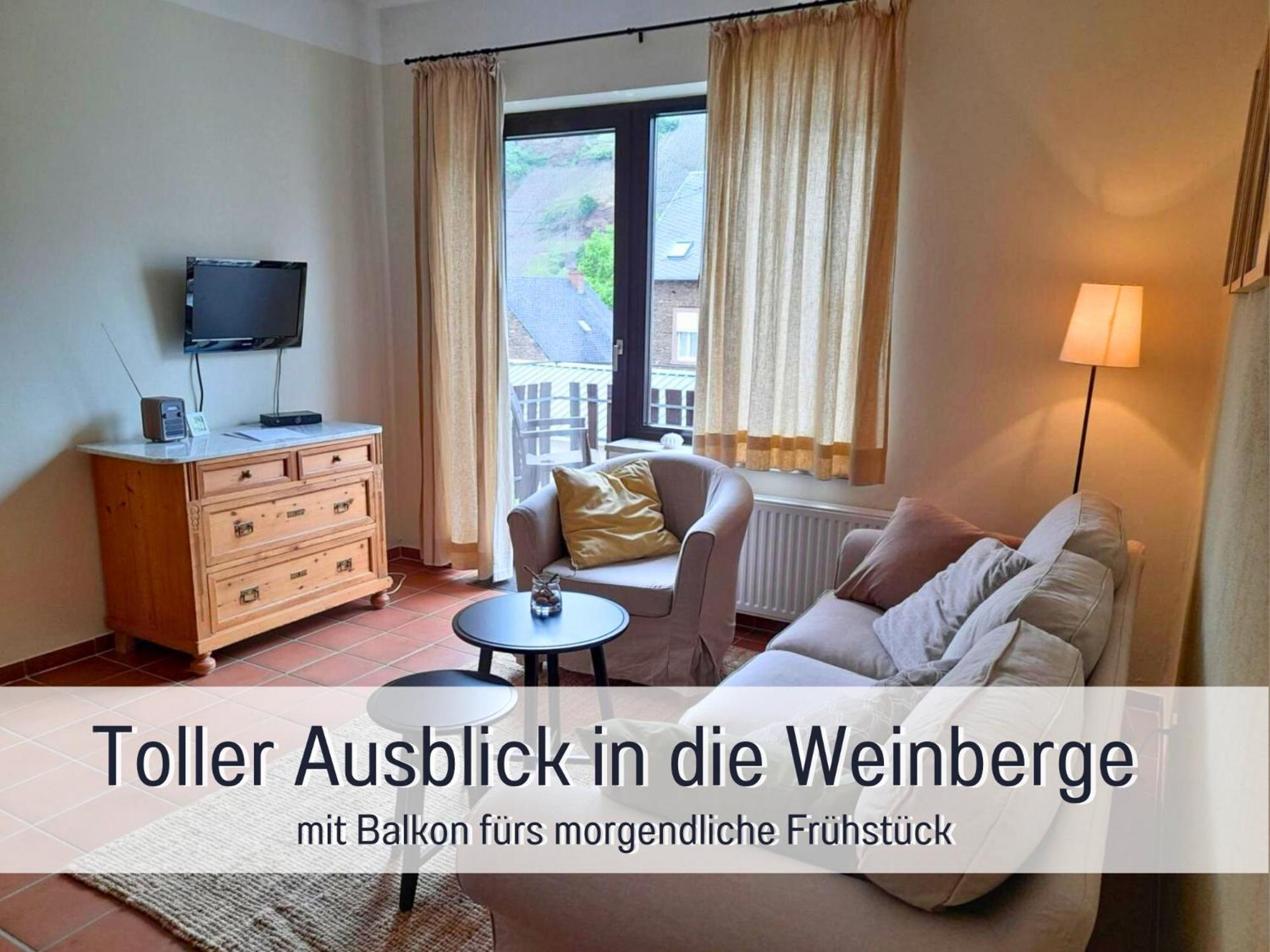 Ferienhaus Schwaab-Scherr, Genau Zwischen Bernkastel-Kues Und Traben-Trarbach, Mit Kostenlosem Oepnv-Ticket Fuer Bus Und Bahn, Parkplaetzen Und Fahrradgarage Erden ภายนอก รูปภาพ