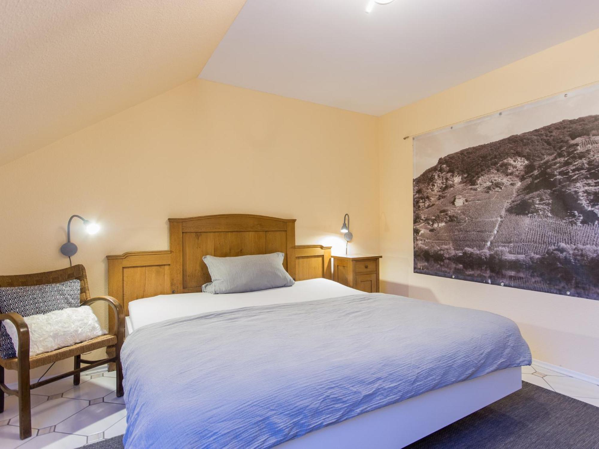 Ferienhaus Schwaab-Scherr, Genau Zwischen Bernkastel-Kues Und Traben-Trarbach, Mit Kostenlosem Oepnv-Ticket Fuer Bus Und Bahn, Parkplaetzen Und Fahrradgarage Erden ภายนอก รูปภาพ