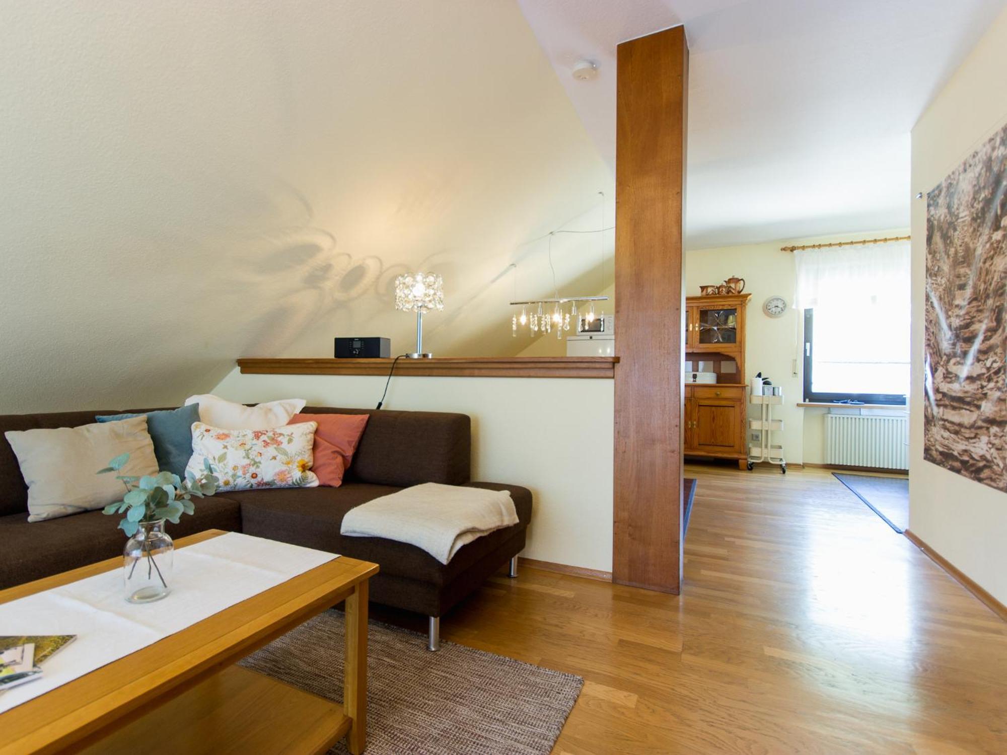 Ferienhaus Schwaab-Scherr, Genau Zwischen Bernkastel-Kues Und Traben-Trarbach, Mit Kostenlosem Oepnv-Ticket Fuer Bus Und Bahn, Parkplaetzen Und Fahrradgarage Erden ภายนอก รูปภาพ