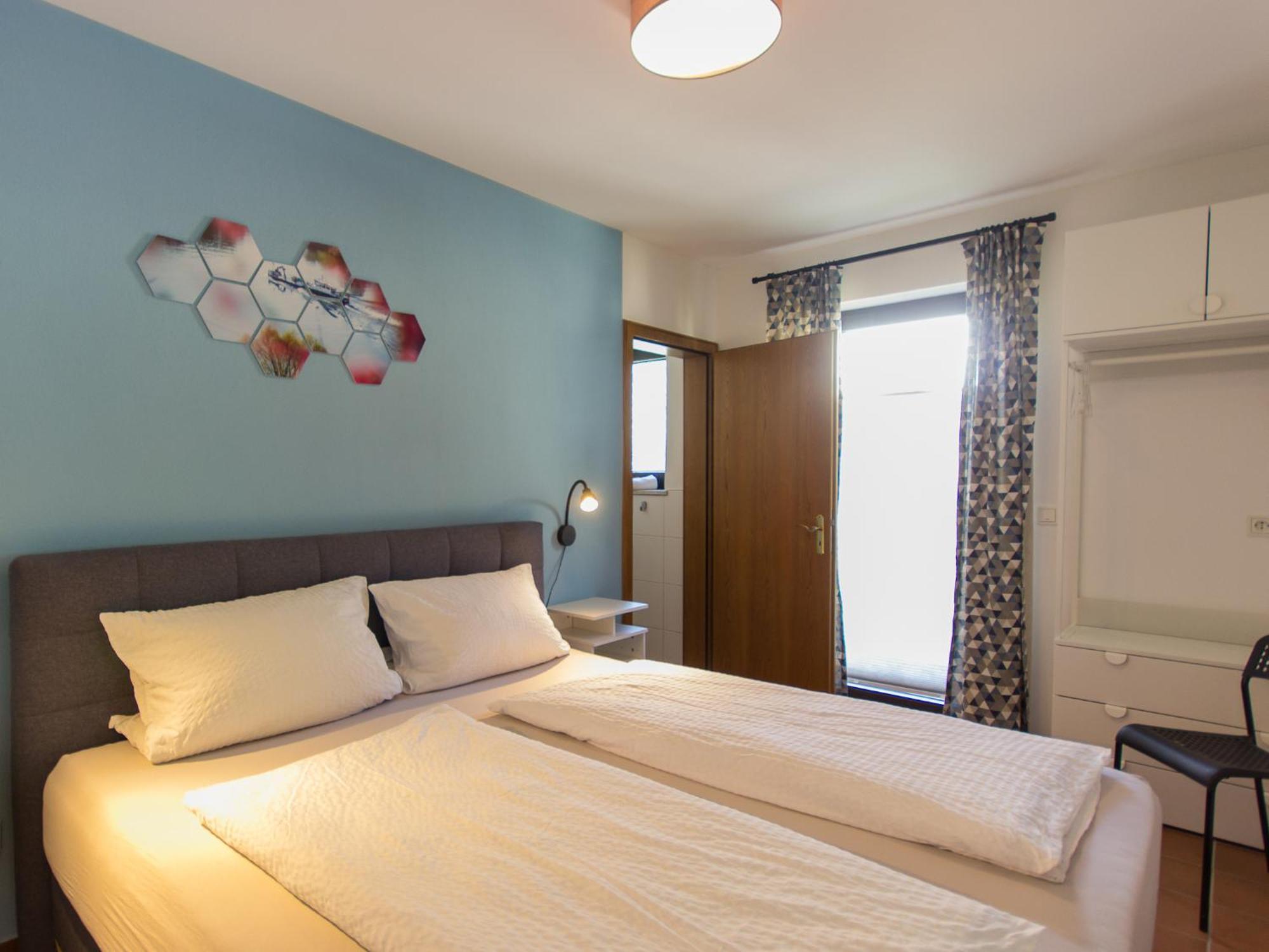 Ferienhaus Schwaab-Scherr, Genau Zwischen Bernkastel-Kues Und Traben-Trarbach, Mit Kostenlosem Oepnv-Ticket Fuer Bus Und Bahn, Parkplaetzen Und Fahrradgarage Erden ภายนอก รูปภาพ